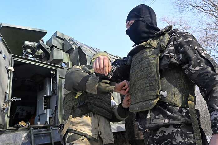 Следы хищений на миллиарды рублей при закупке бронежилетов ведут к Криворучко